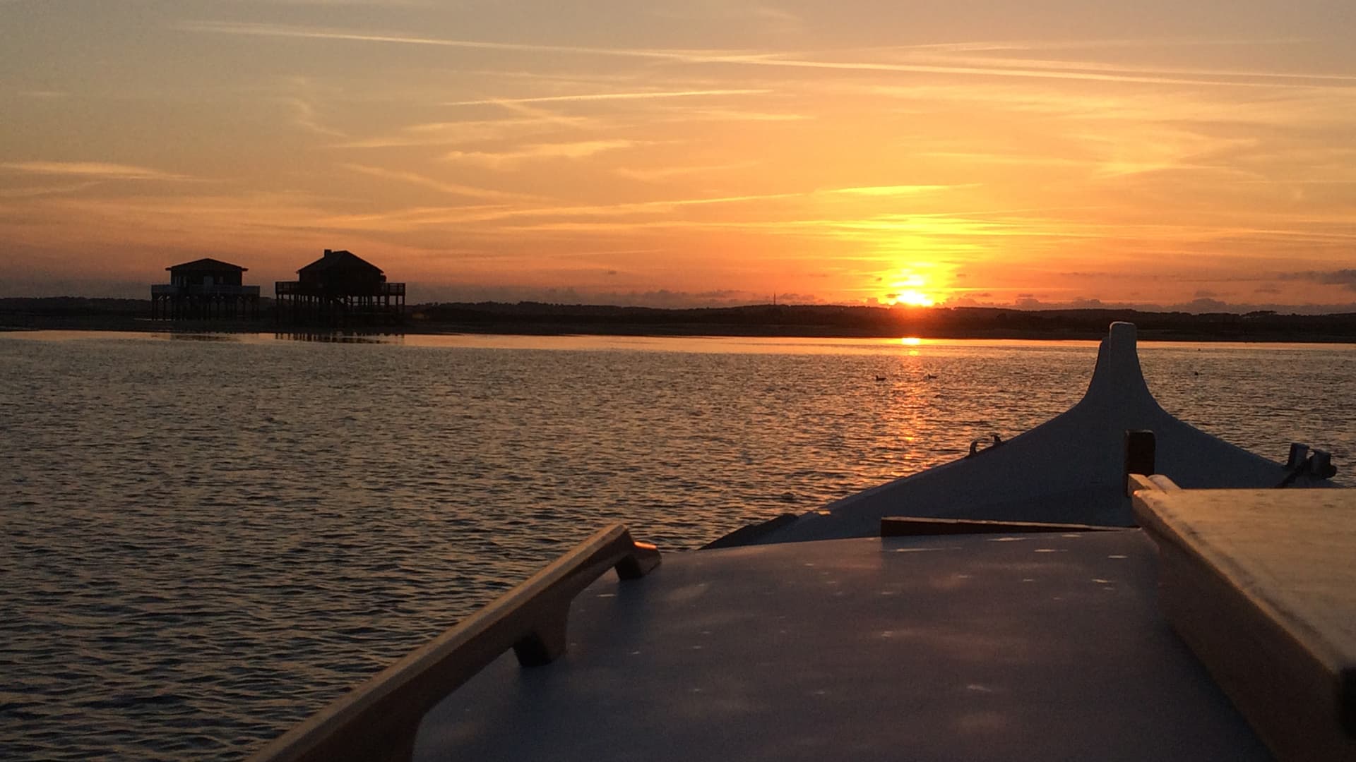 Balade en pinasse au coucher du soleil sur le bassin d'Arcachon